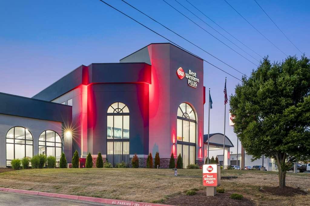Best Western Plus Harrisonburg Ngoại thất bức ảnh