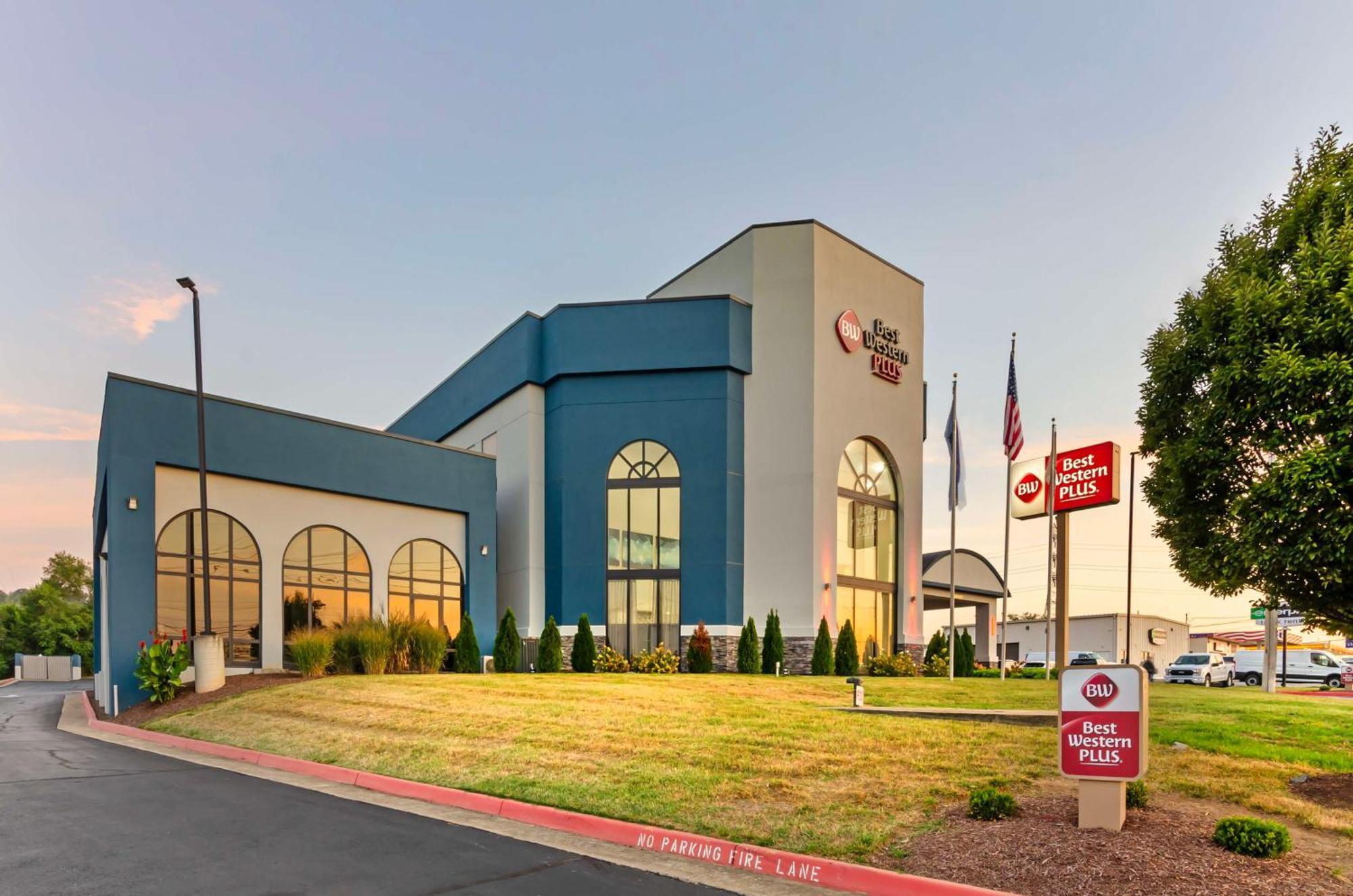 Best Western Plus Harrisonburg Ngoại thất bức ảnh