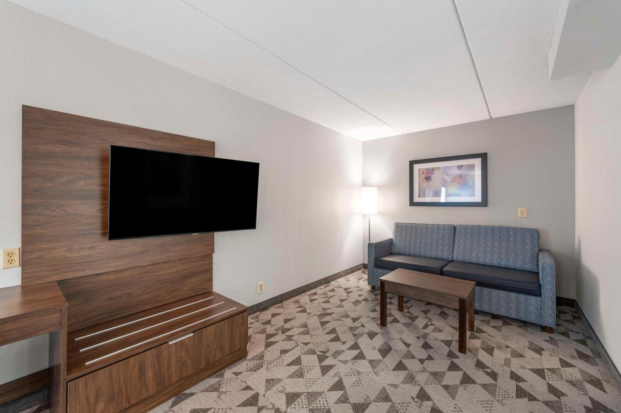 Best Western Plus Harrisonburg Ngoại thất bức ảnh